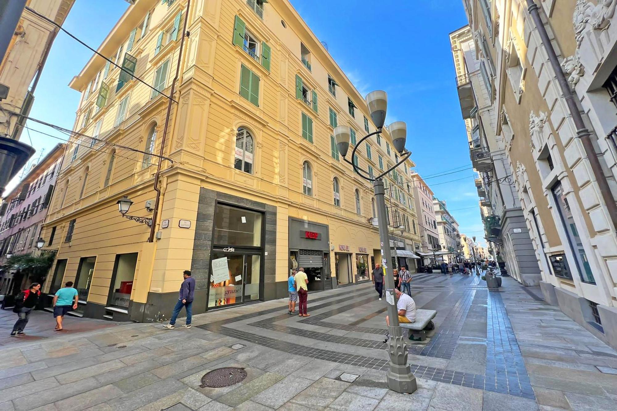 Seven Suites Apartments - Via Matteotti 178 Sanremo Phòng bức ảnh