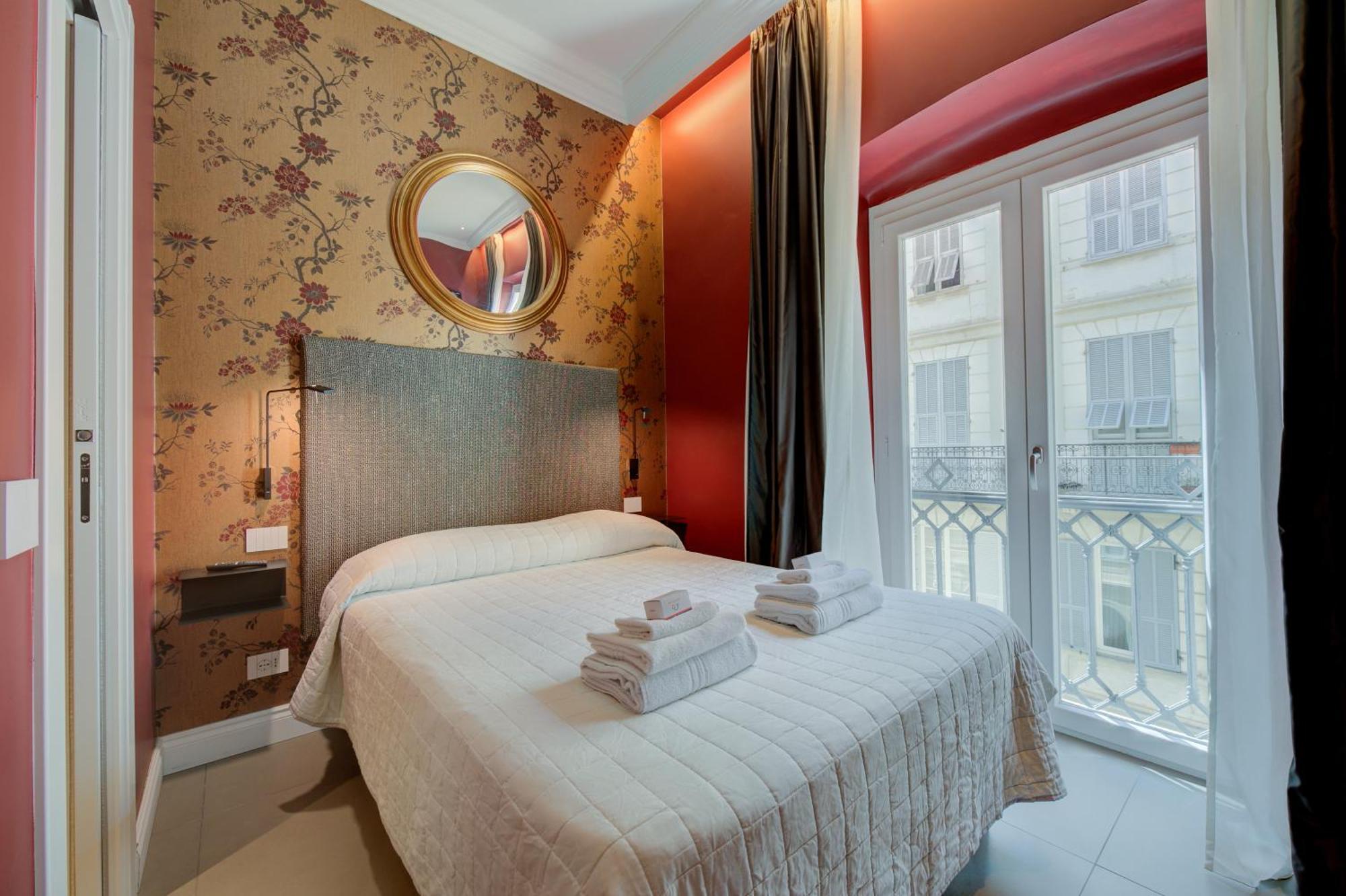 Seven Suites Apartments - Via Matteotti 178 Sanremo Ngoại thất bức ảnh