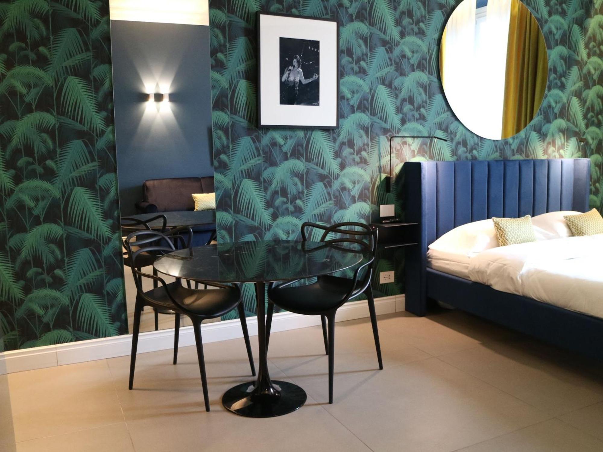 Seven Suites Apartments - Via Matteotti 178 Sanremo Ngoại thất bức ảnh