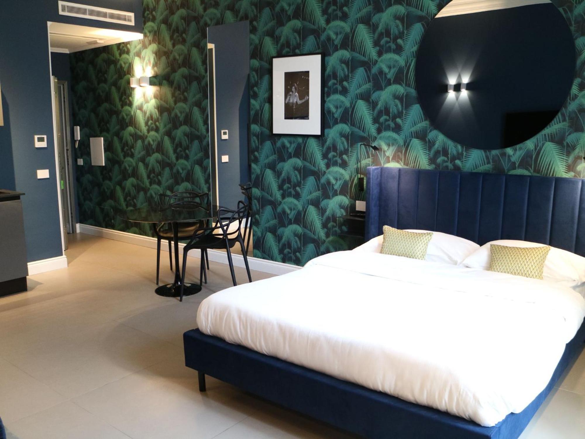 Seven Suites Apartments - Via Matteotti 178 Sanremo Ngoại thất bức ảnh